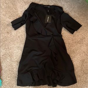 Pretty Little Thing black dress
